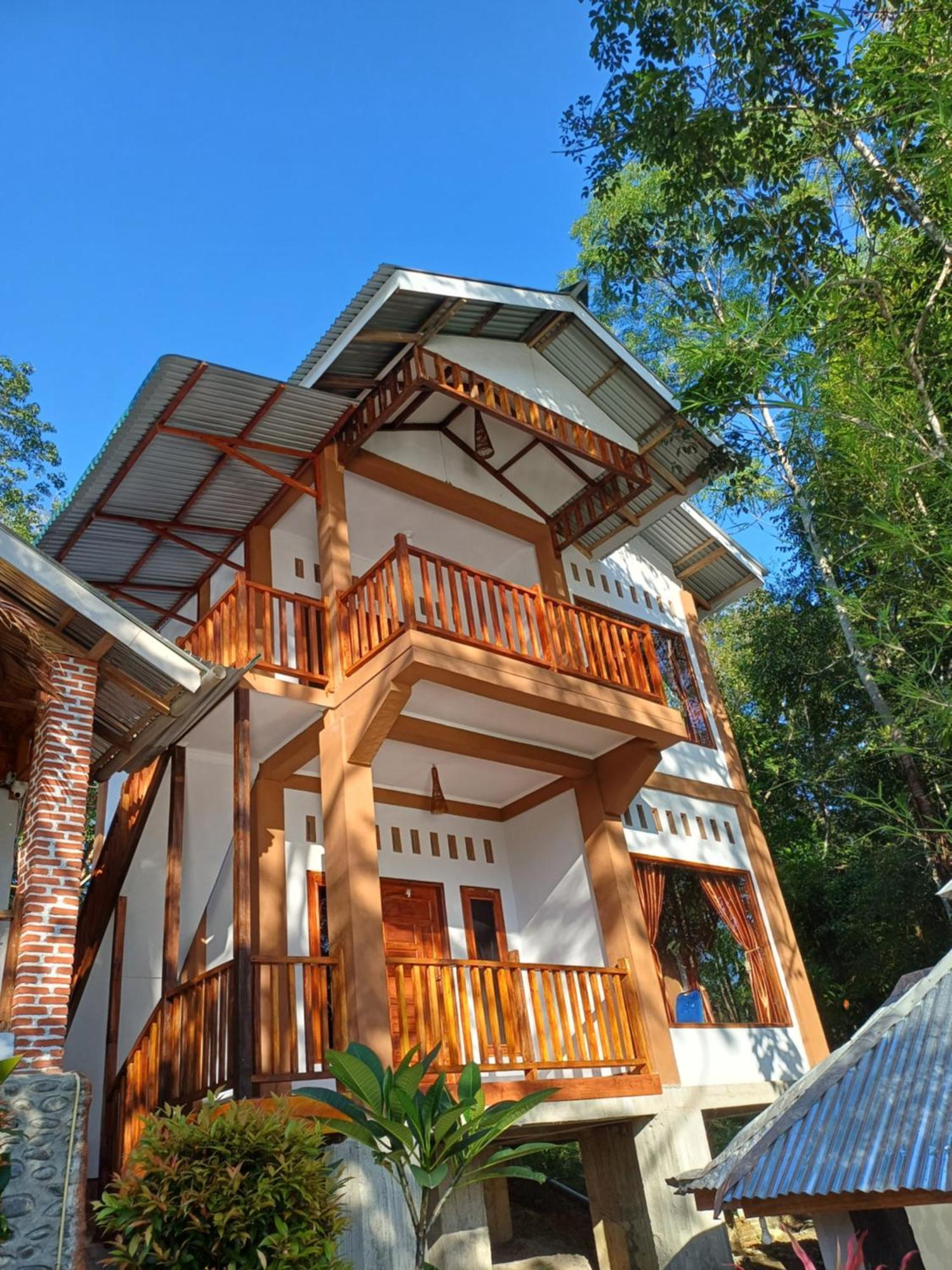 Asim Paris Guesthouse & Jungle Trekking บูกิตลาวัง ภายนอก รูปภาพ