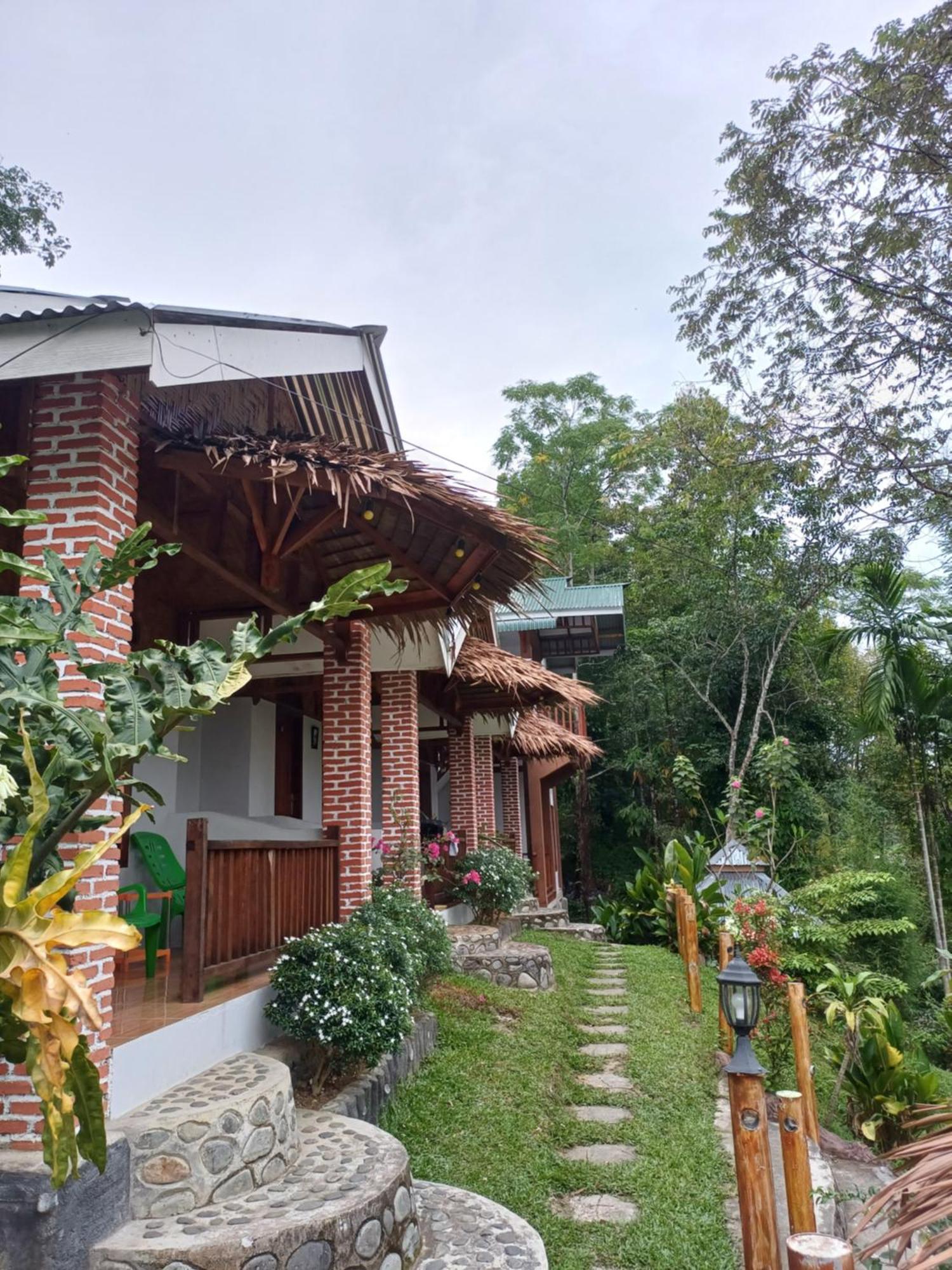 Asim Paris Guesthouse & Jungle Trekking บูกิตลาวัง ภายนอก รูปภาพ